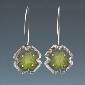 x earrings olive green 72